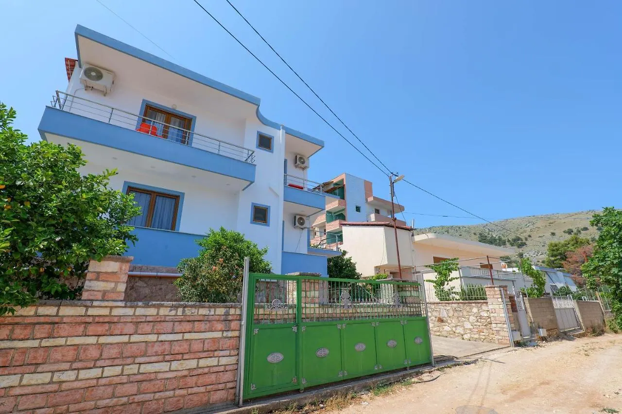 Vila Flori Sarandë Albánie