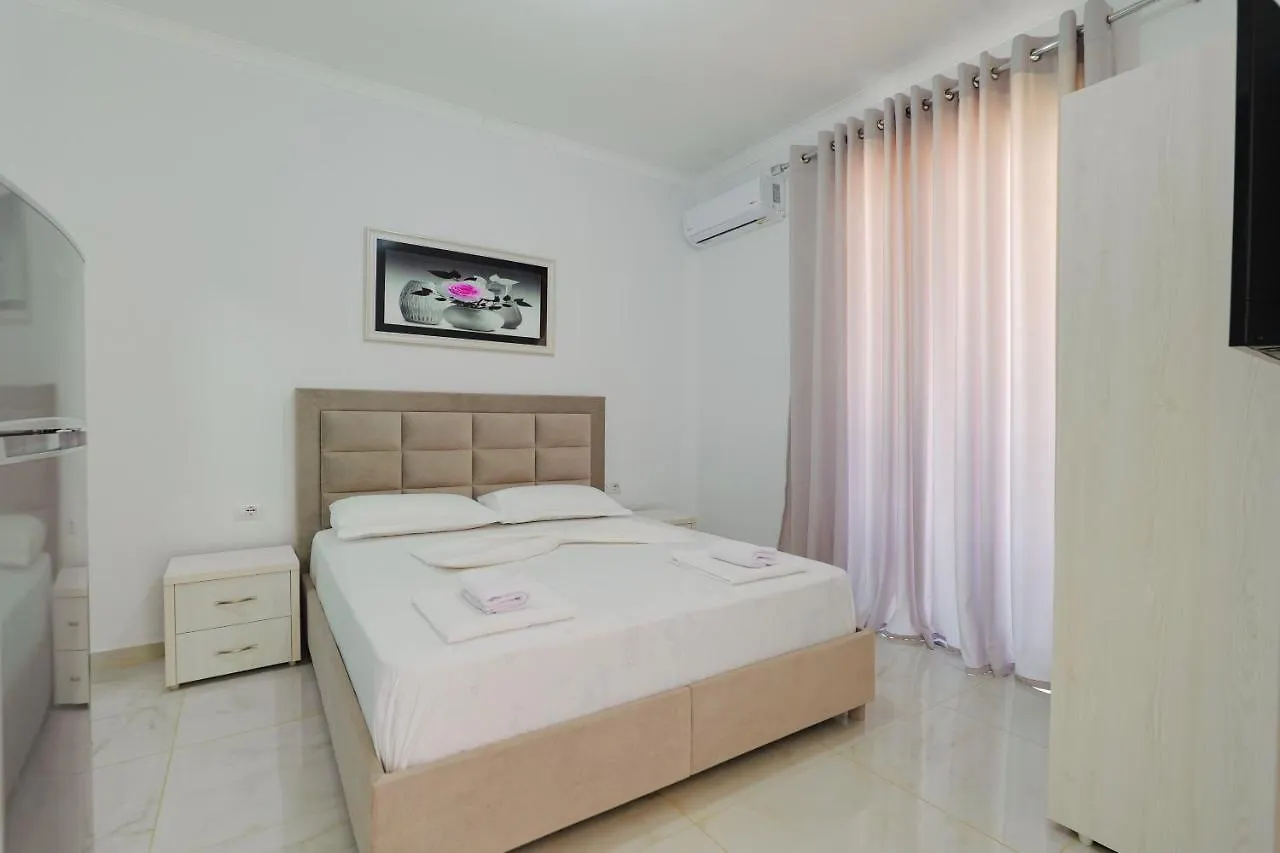 Vila Flori Sarandë