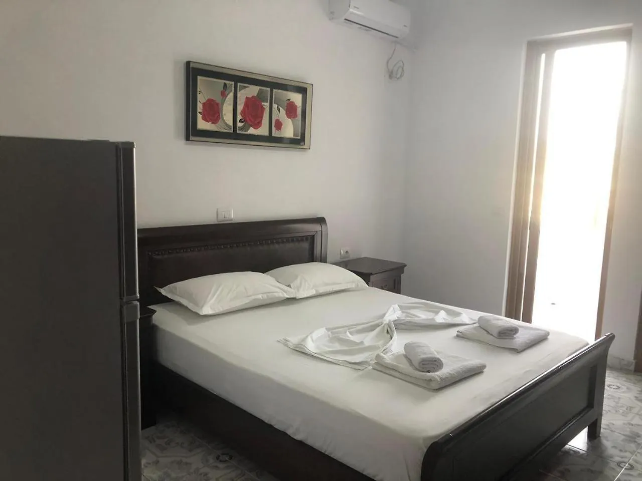 Vila Flori Sarandë
